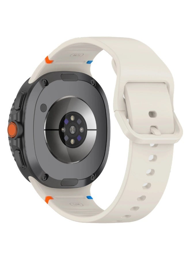 سوار سيليكون ناعم مع مشبك لهاتف سامسونج جالاكسي 8، متوافق مع جالاكسي 8 كلاسيك 46 مم وساعة جالاكسي 8 40 و44 مم (بيج) - Image 1